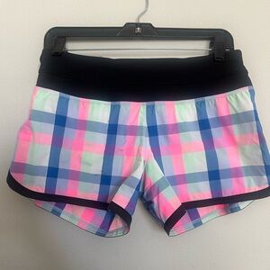 Lululemon Speed Up Low-Rise Lined Shorts – Size 6 – Multi-Color Plaid
